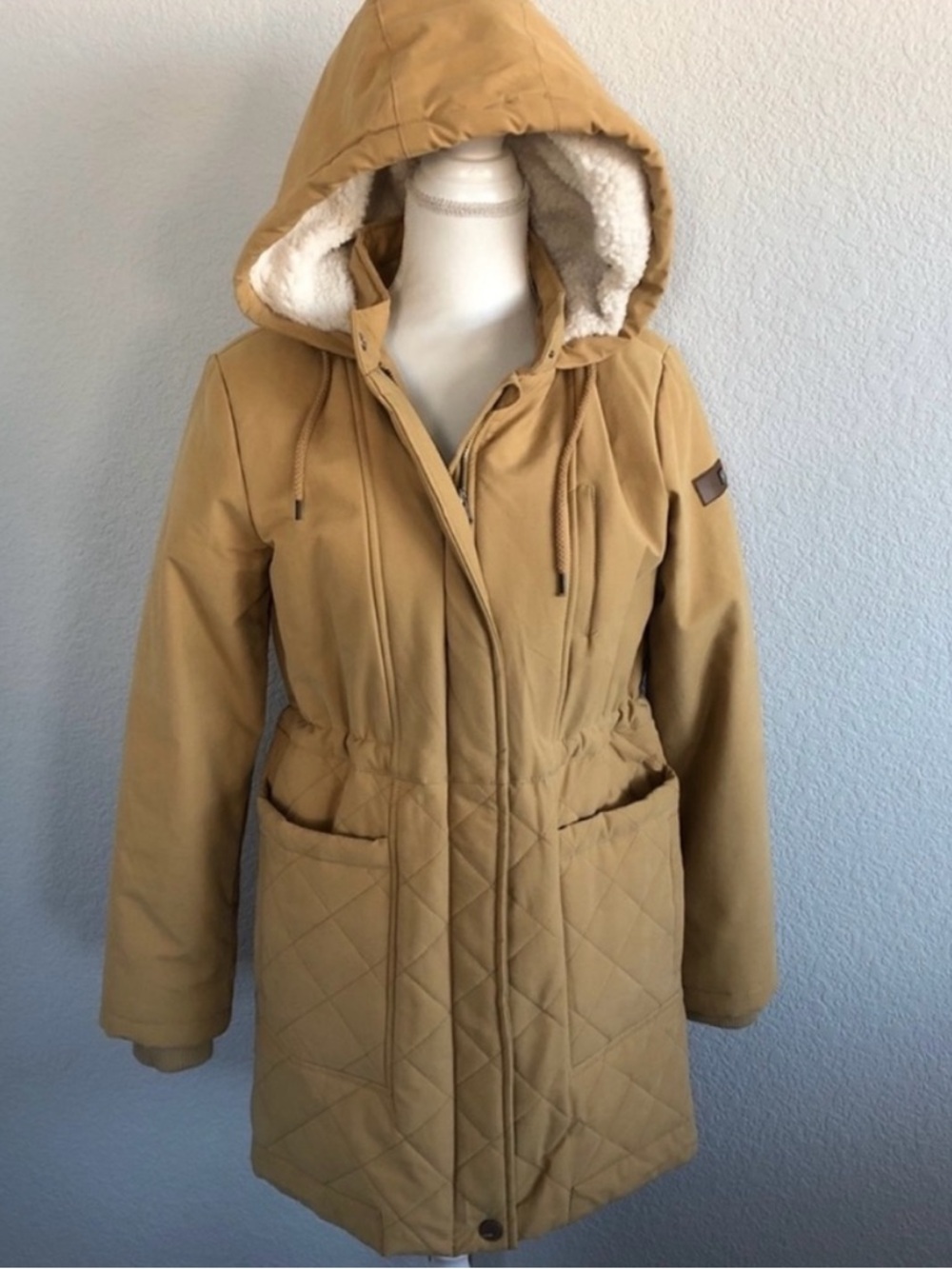Roxy Women's Tan Hooded Puffer Coat with Sherpa Lining